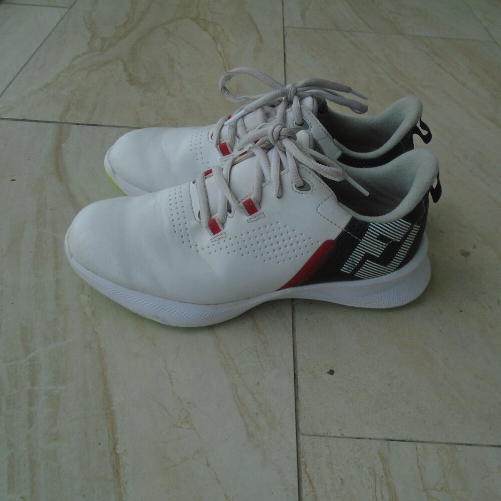 Footjoy Junior Golf Shoes Size 3 M White /Black